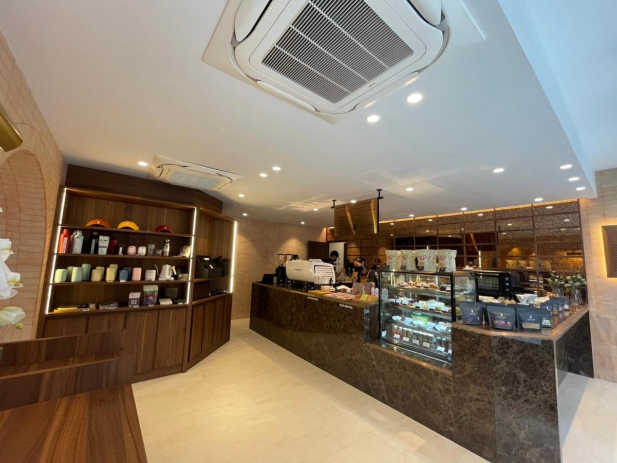 The Quarter Ploenchit By Uhg Apartamento
